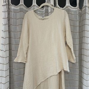 CREAM - Cotton Flower Star Dress - (I have both cream and green)